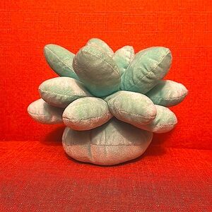 Super Soft Succulent Plush Pillow- Decor Throw Pillow 🪴💚
